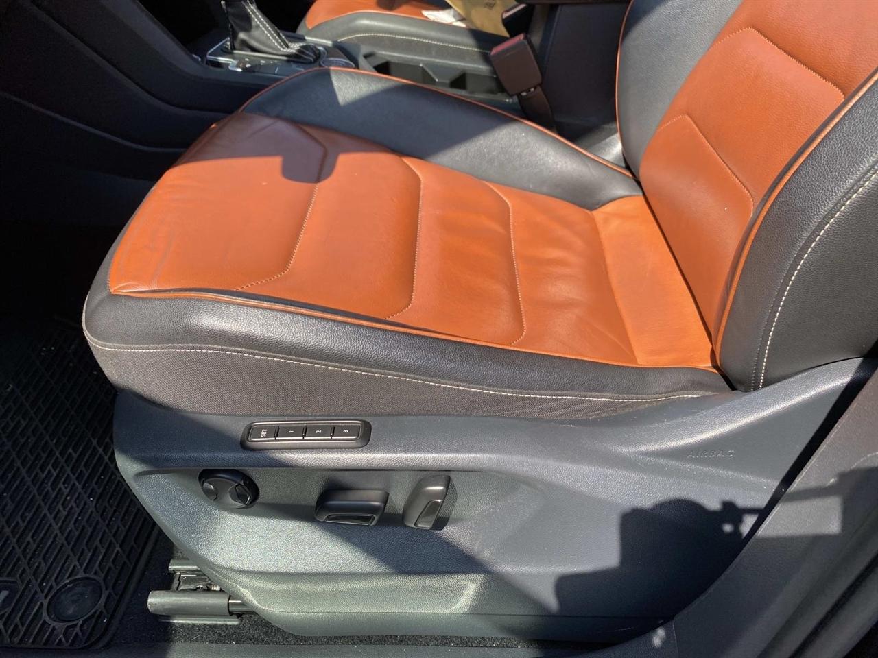 Volkswagen Tiguan  2021