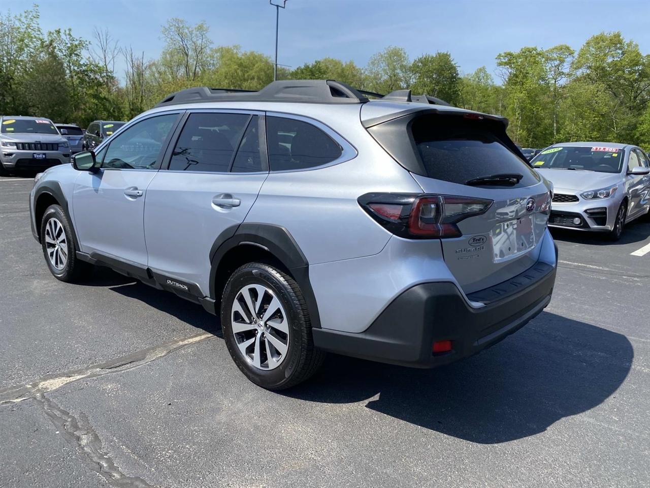 Subaru Outback  2023
