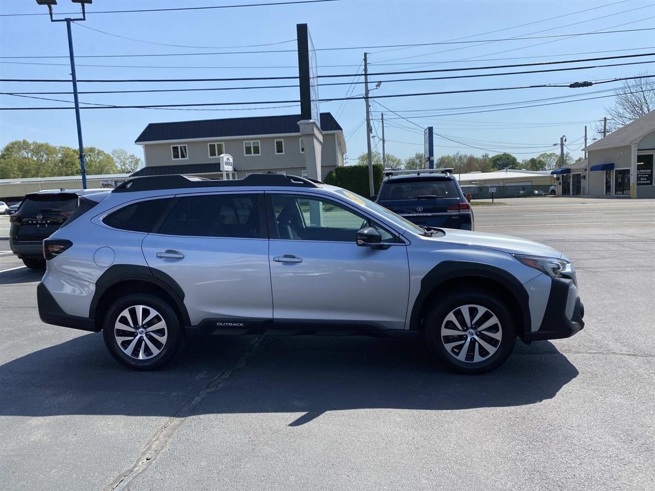 Subaru Outback  2023