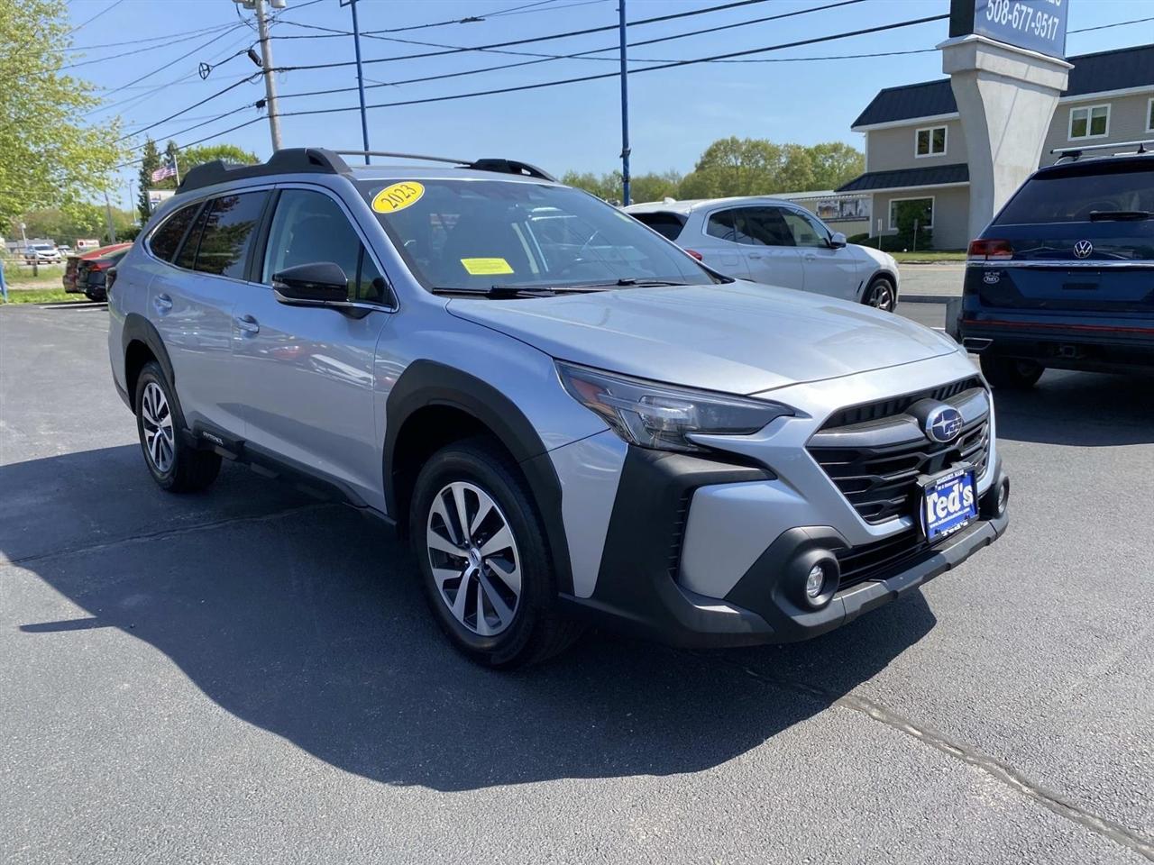 Subaru Outback  2023