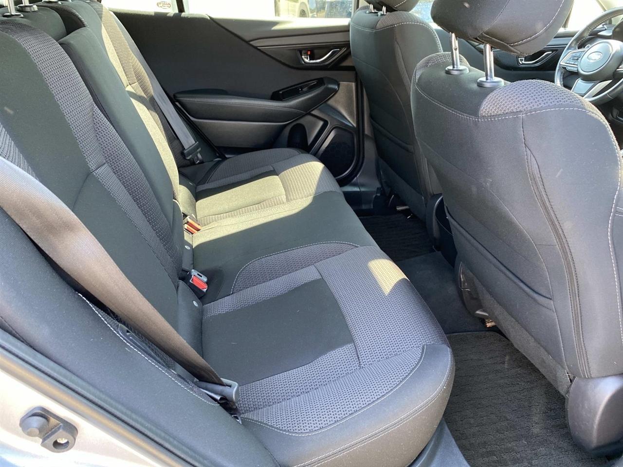 Subaru Outback  2023
