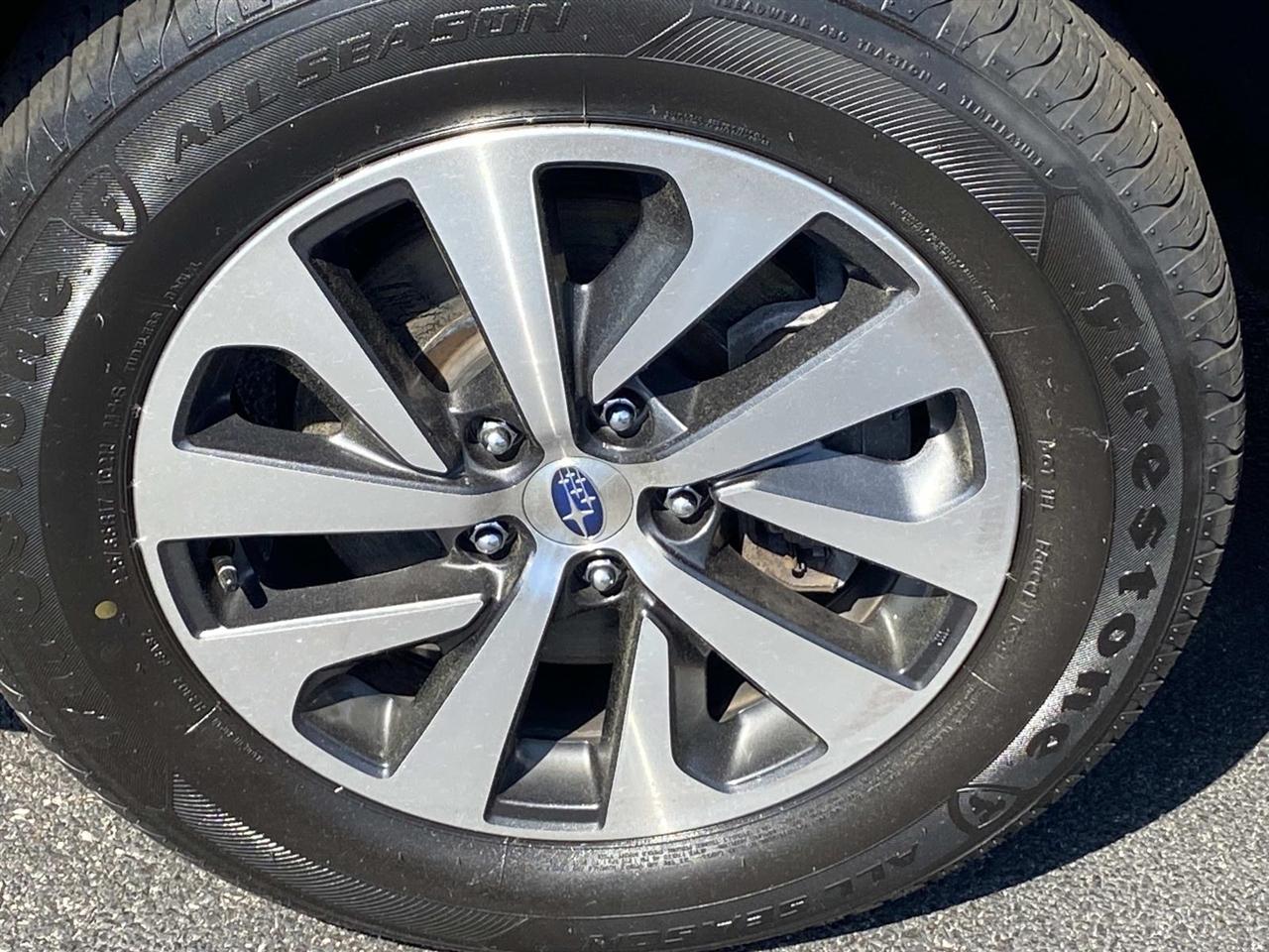 Subaru Outback  2023