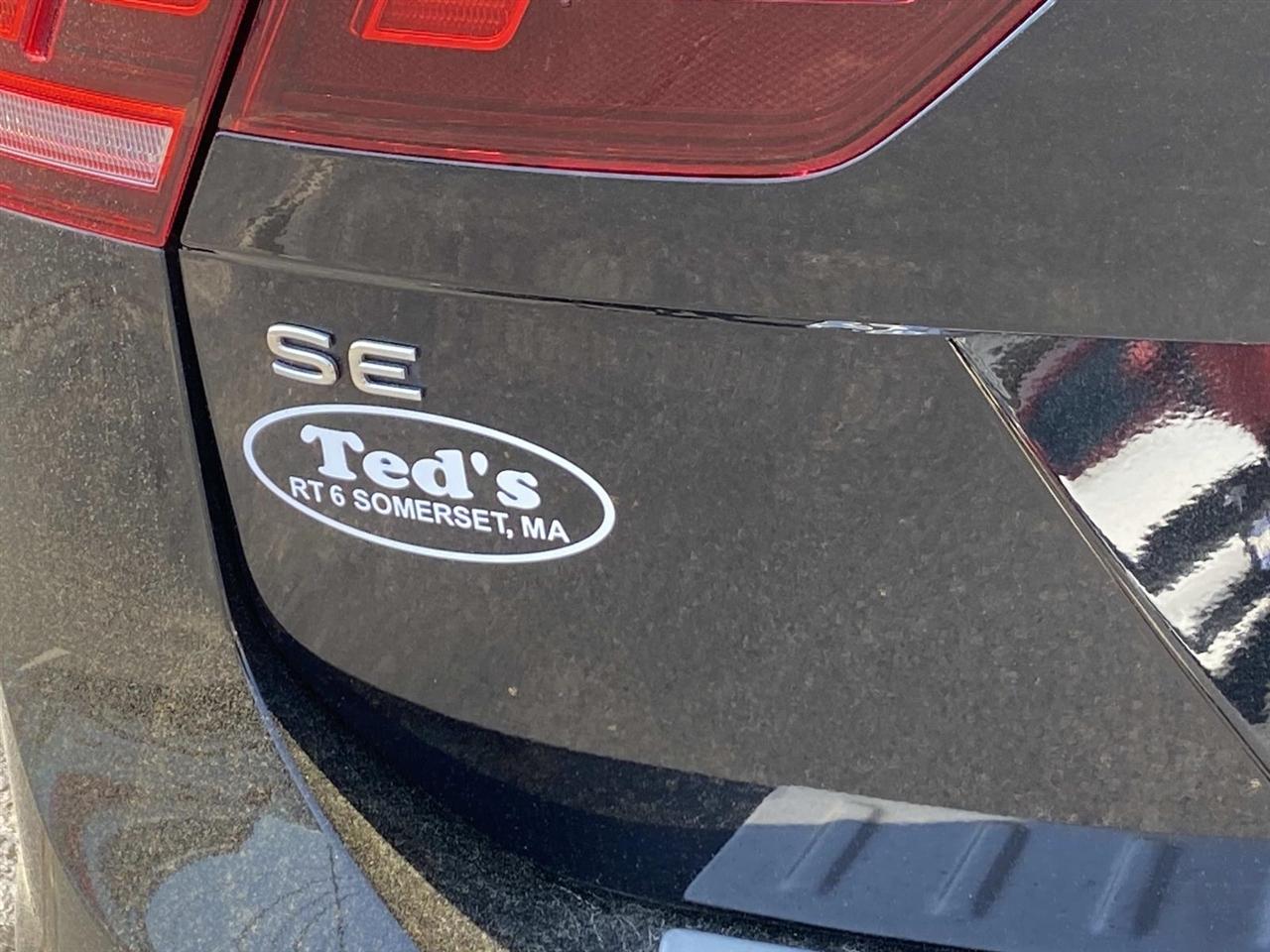 Volkswagen Tiguan  2022