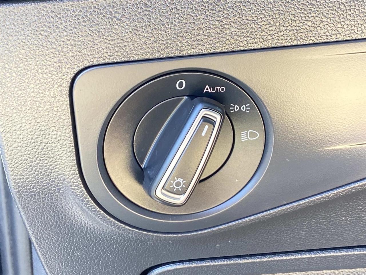 Volkswagen Tiguan  2022