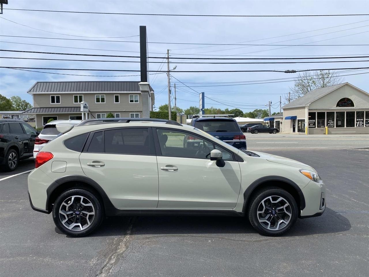 Subaru Crosstrek  2016