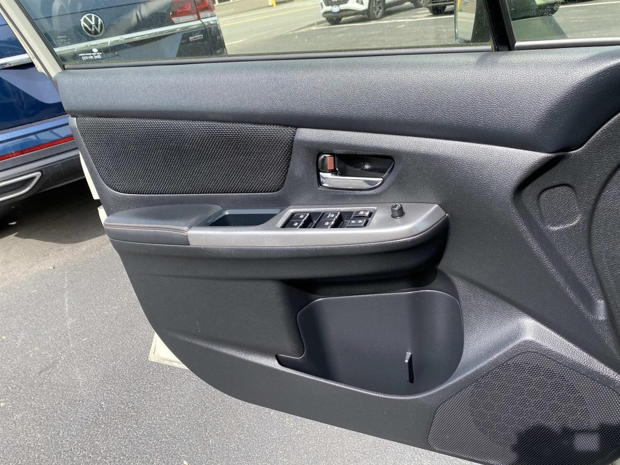 Subaru Crosstrek  2016