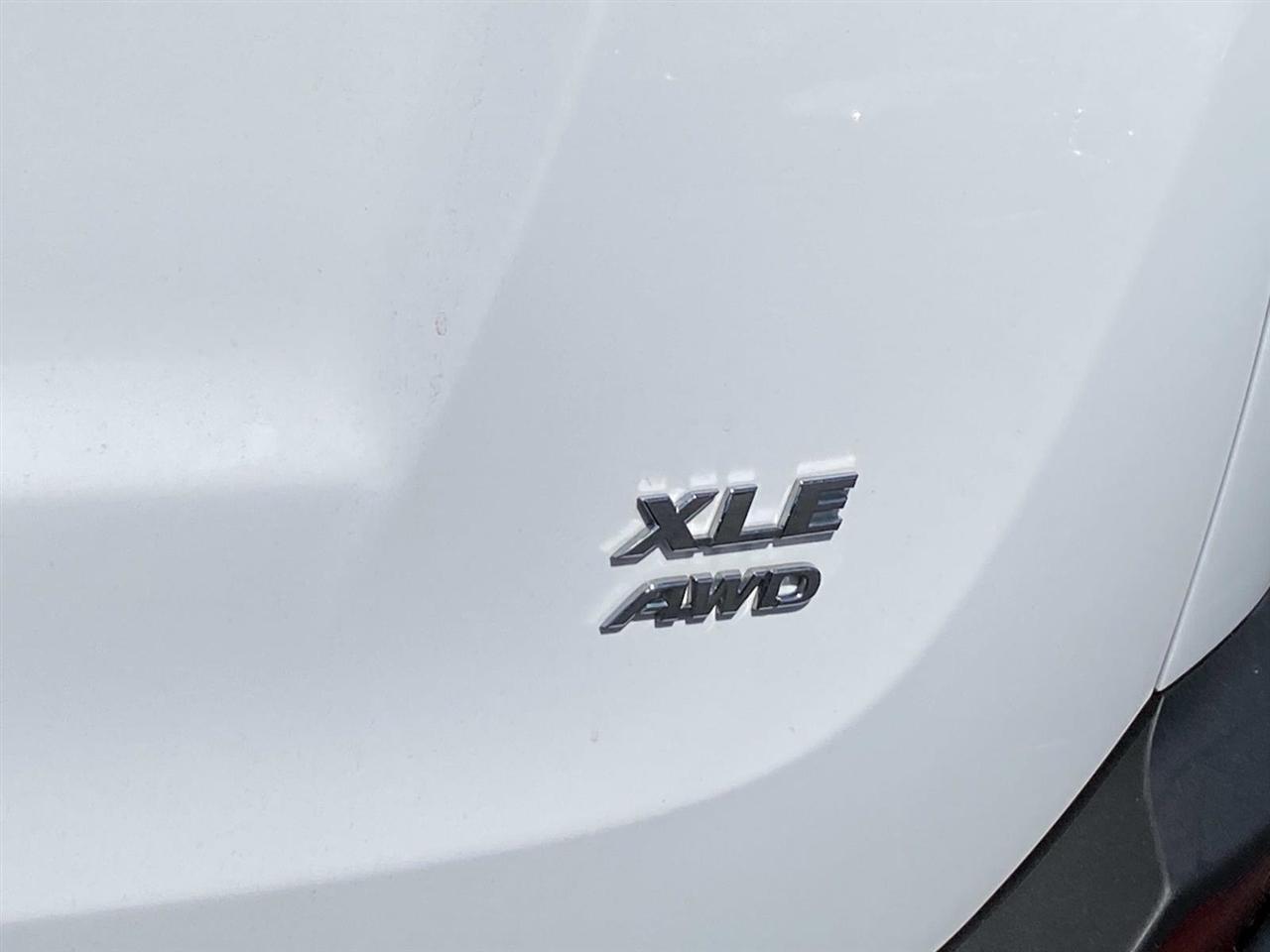 Toyota RAV4  2015