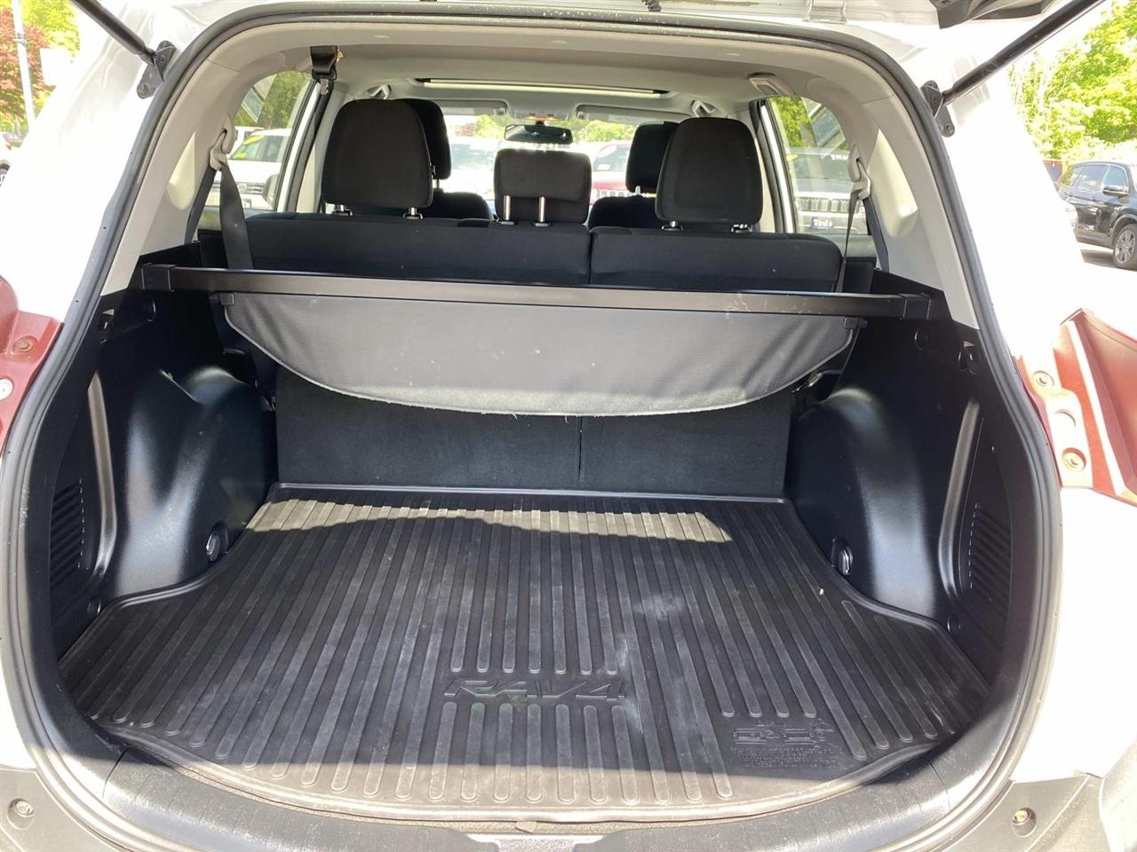 Toyota RAV4  2015