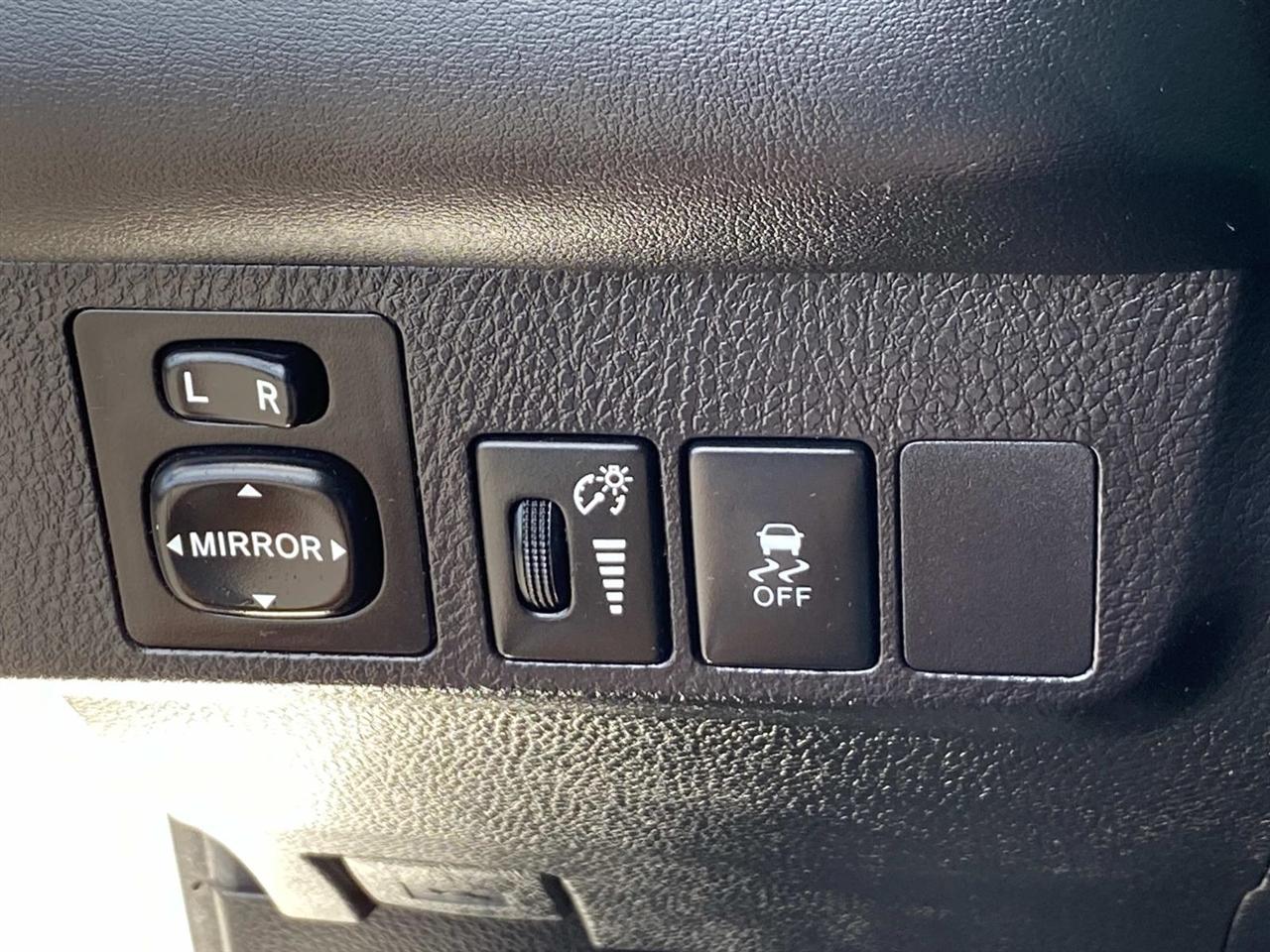 Toyota RAV4  2015