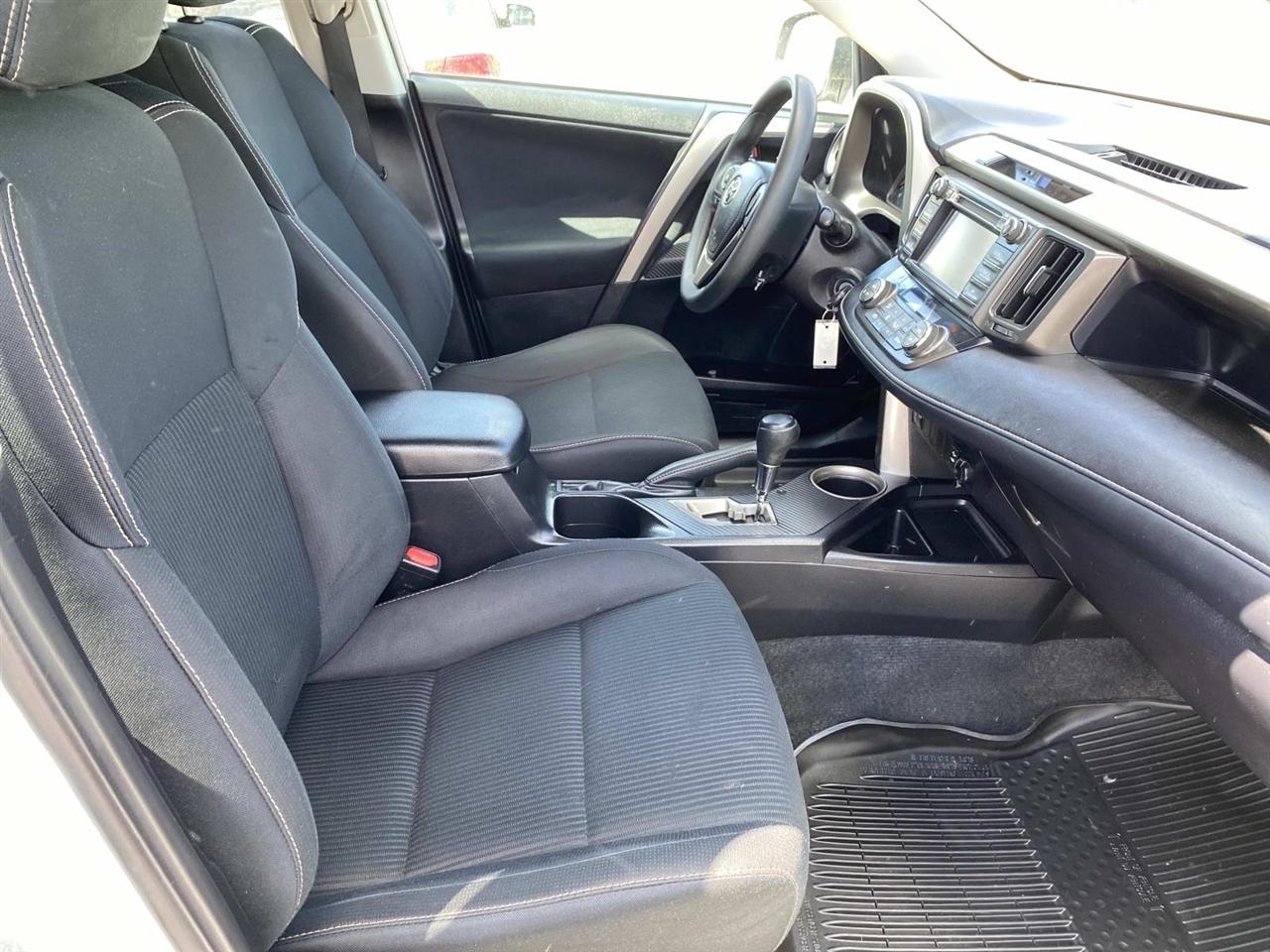 Toyota RAV4  2015