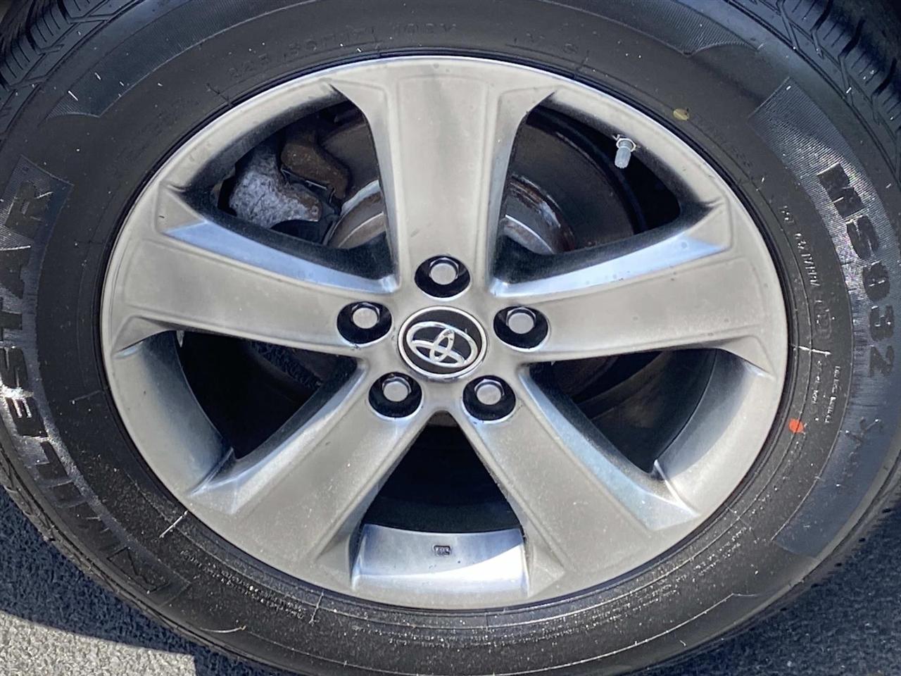 Toyota RAV4  2015
