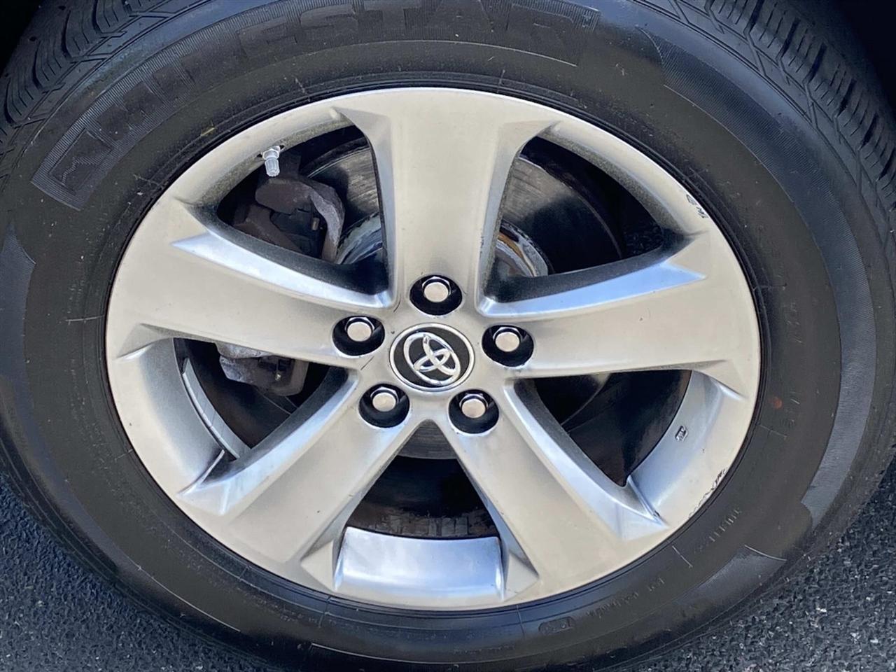 Toyota RAV4  2015