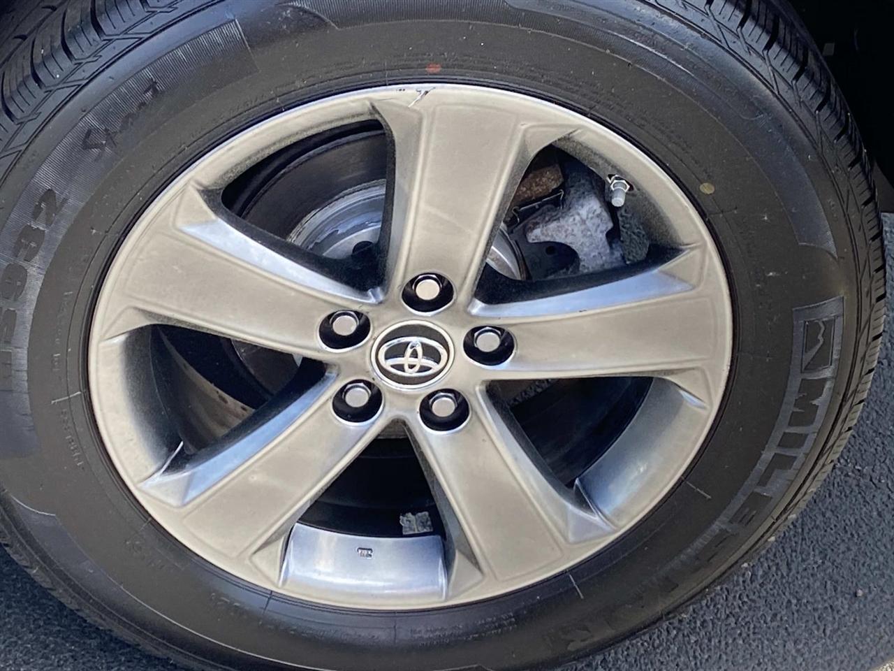 Toyota RAV4  2015