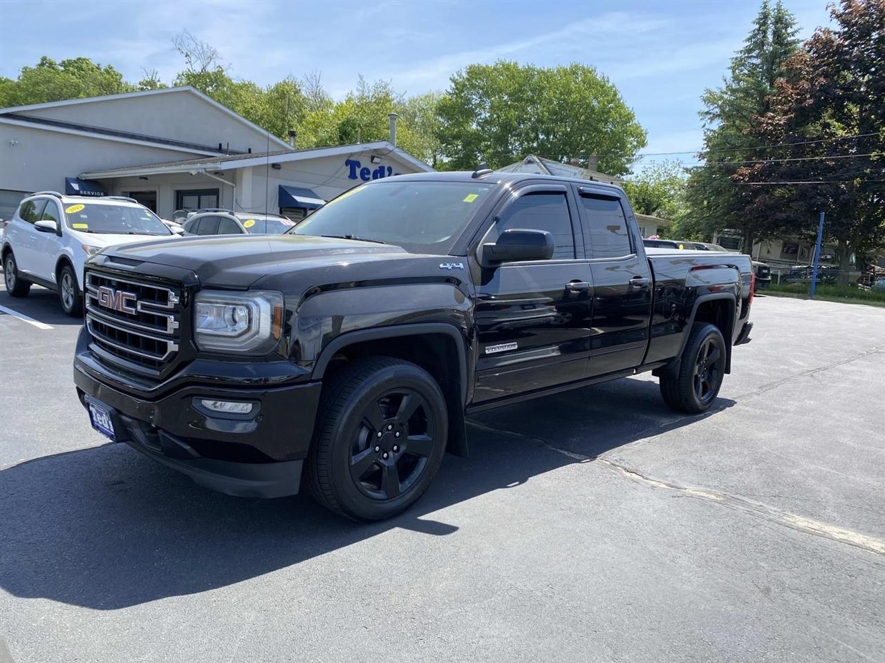 2016 GMC Sierra 1500 4WD Double Cab 143.5