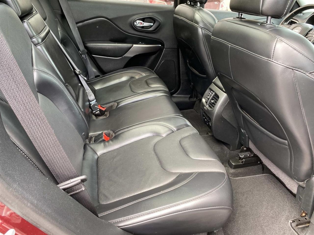 Jeep Cherokee  2019