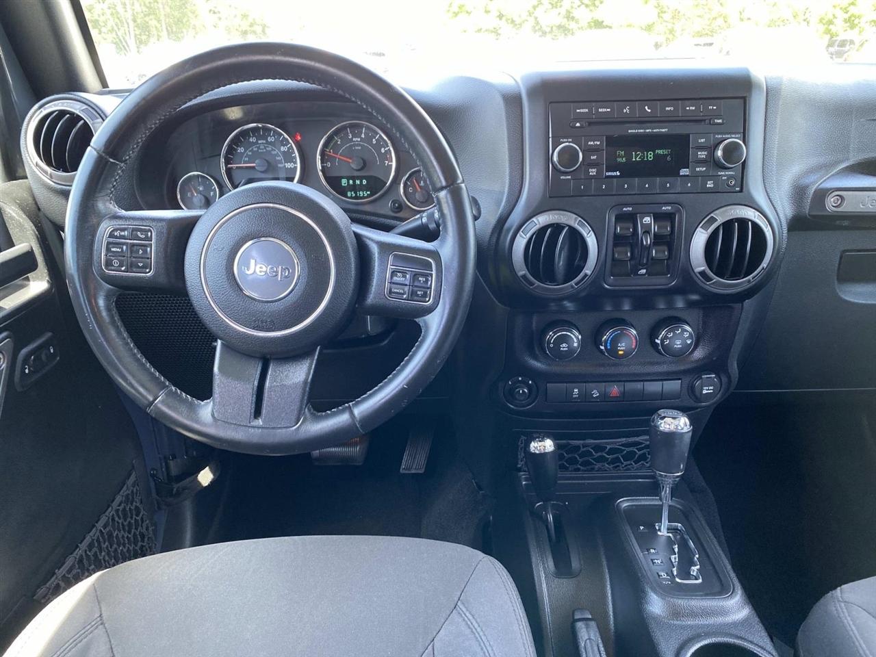 Jeep Wrangler  2016