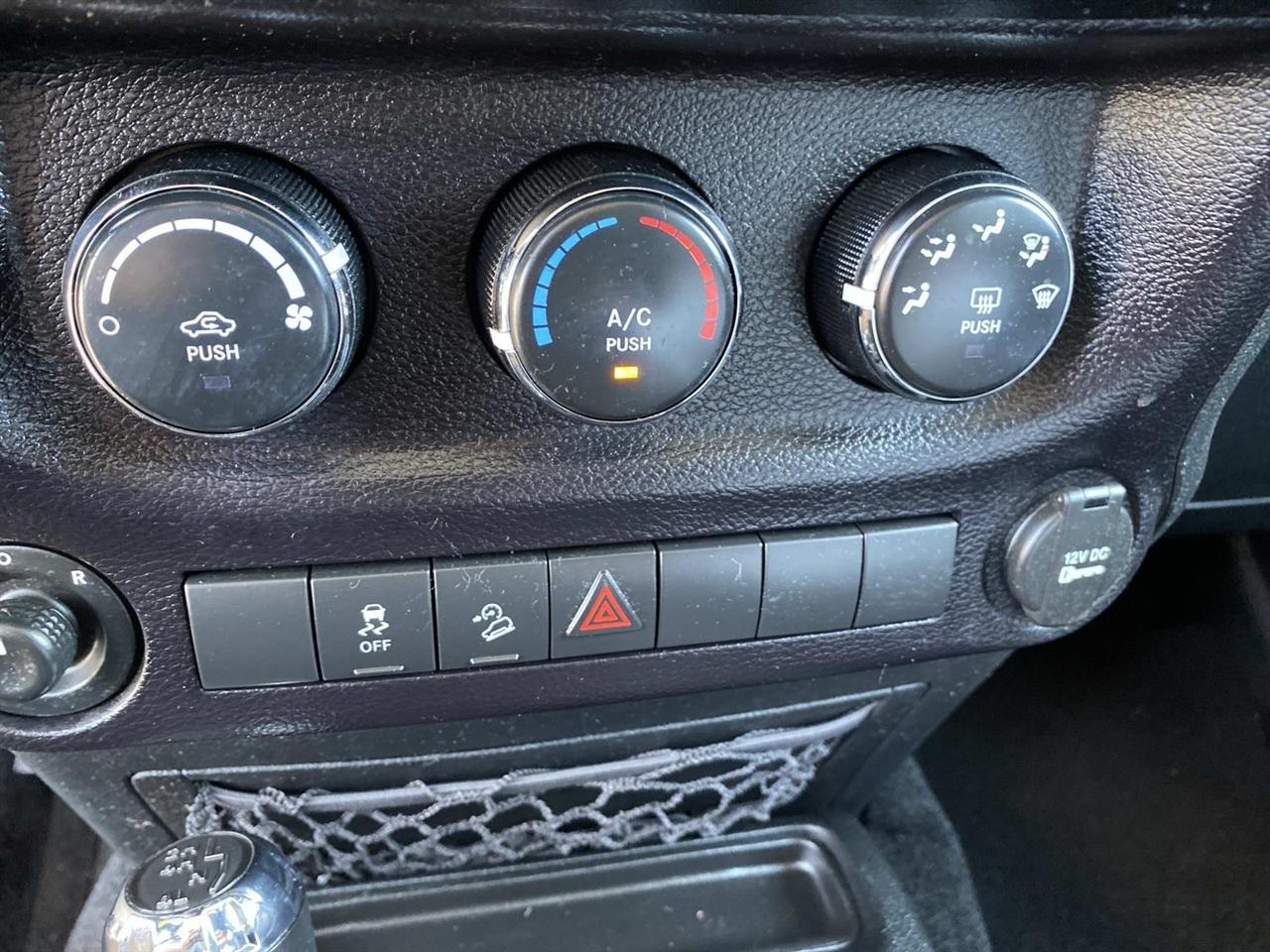 Jeep Wrangler  2016