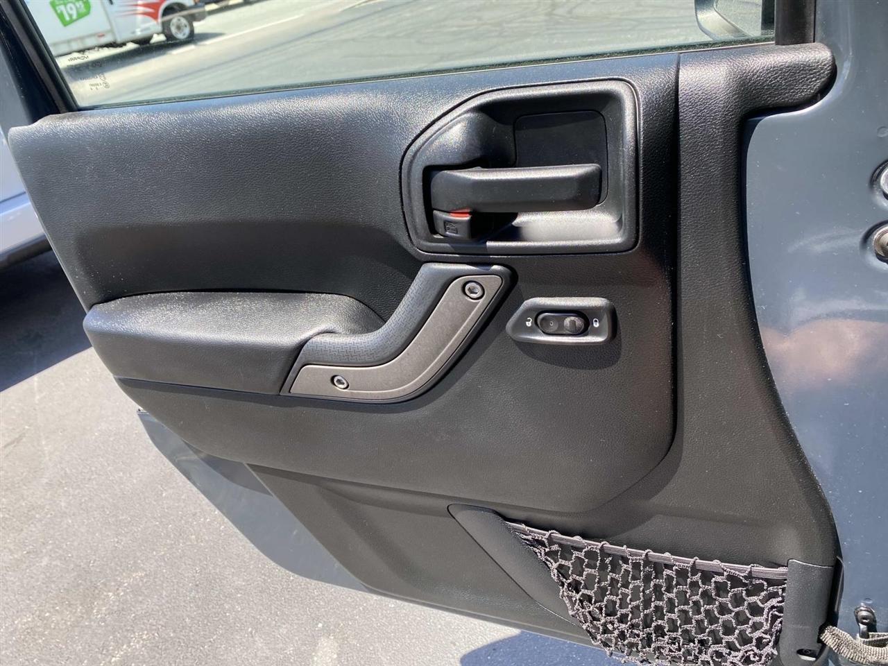Jeep Wrangler  2016