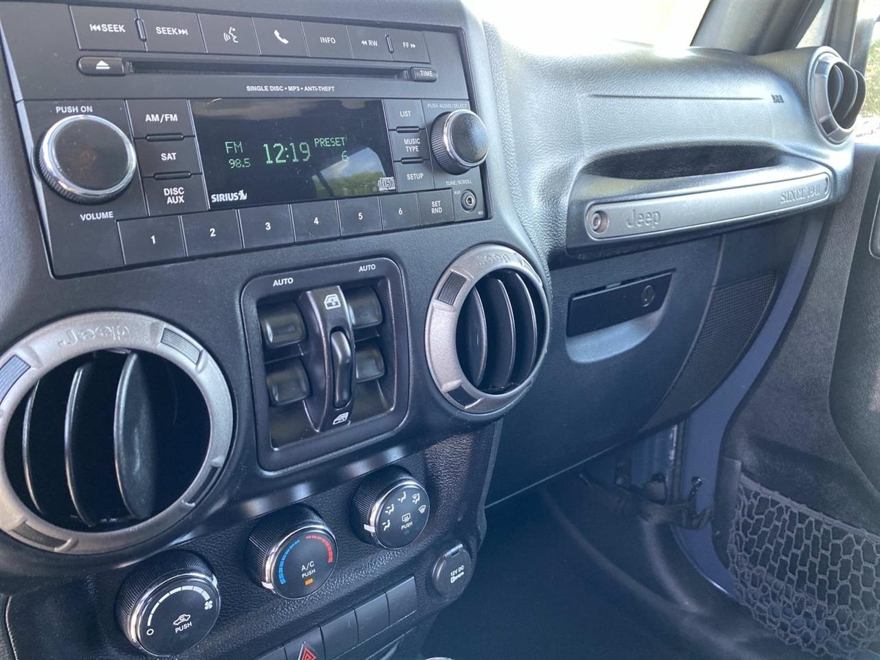 Jeep Wrangler  2016