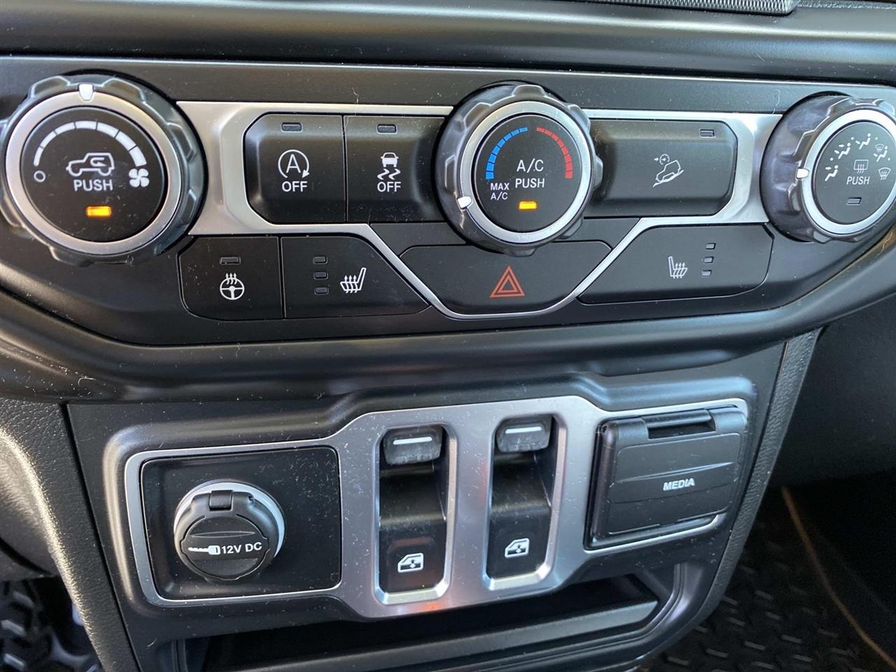Jeep Wrangler  2020