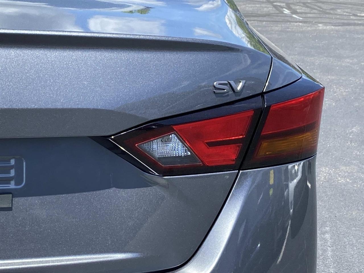 Nissan Altima  2024