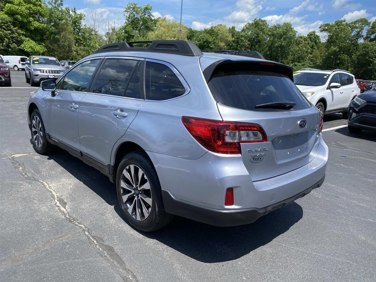 Subaru Outback  2015