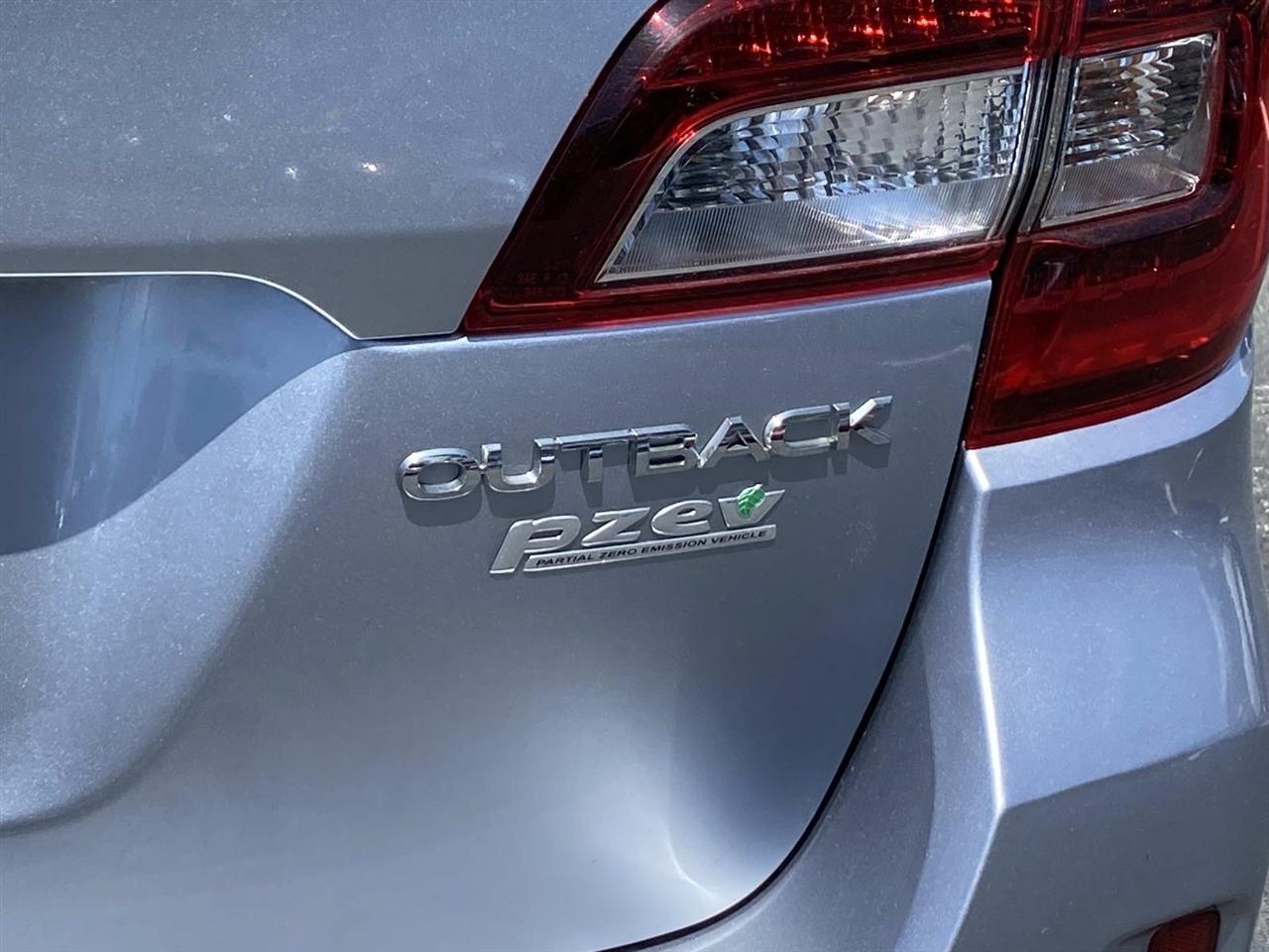 Subaru Outback  2015