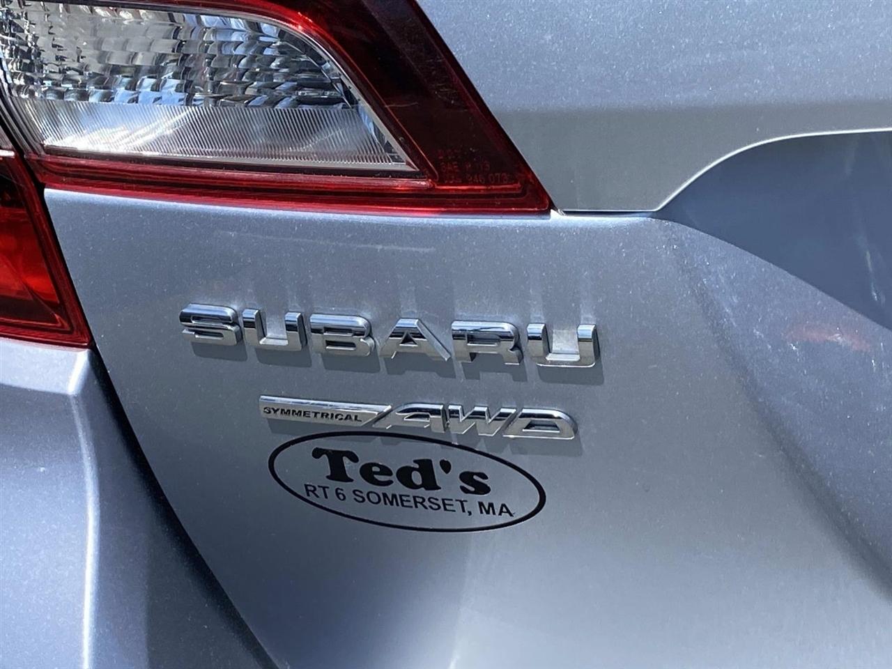 Subaru Outback  2015