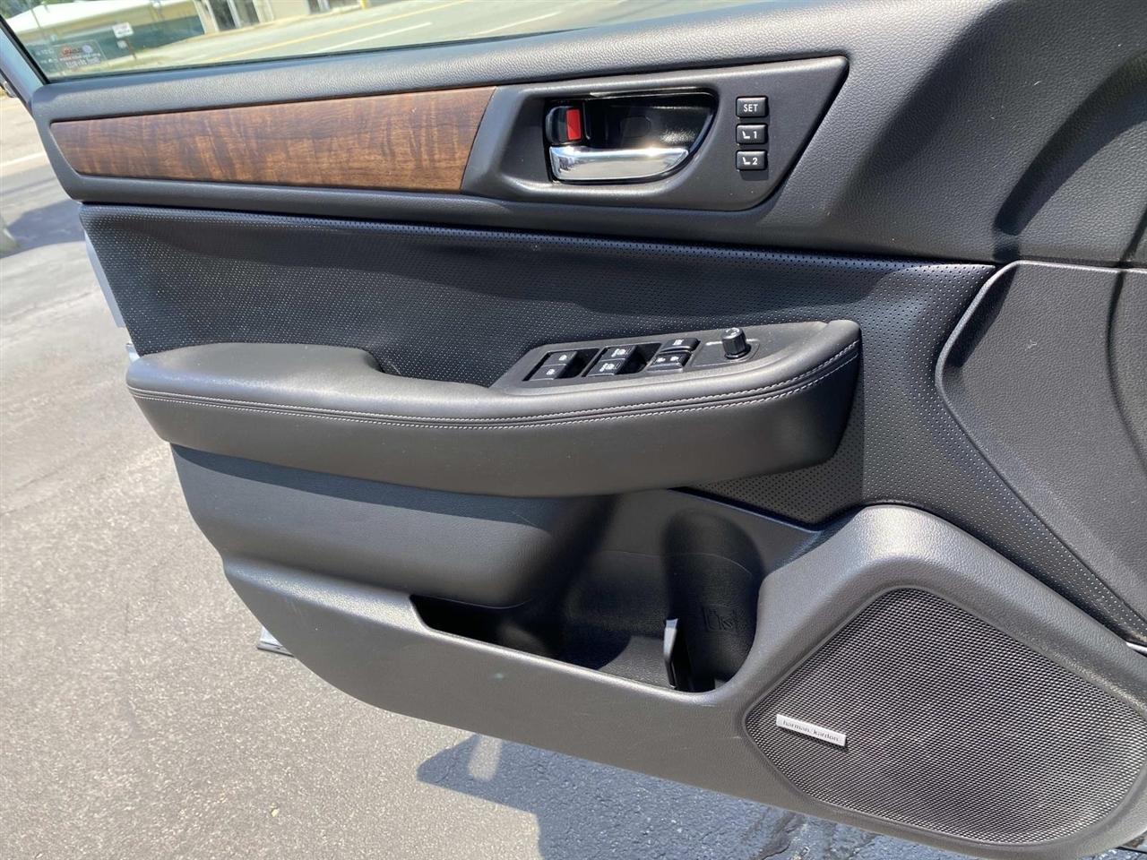 Subaru Outback  2015