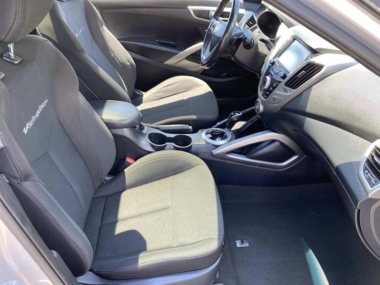 Hyundai Veloster  2017