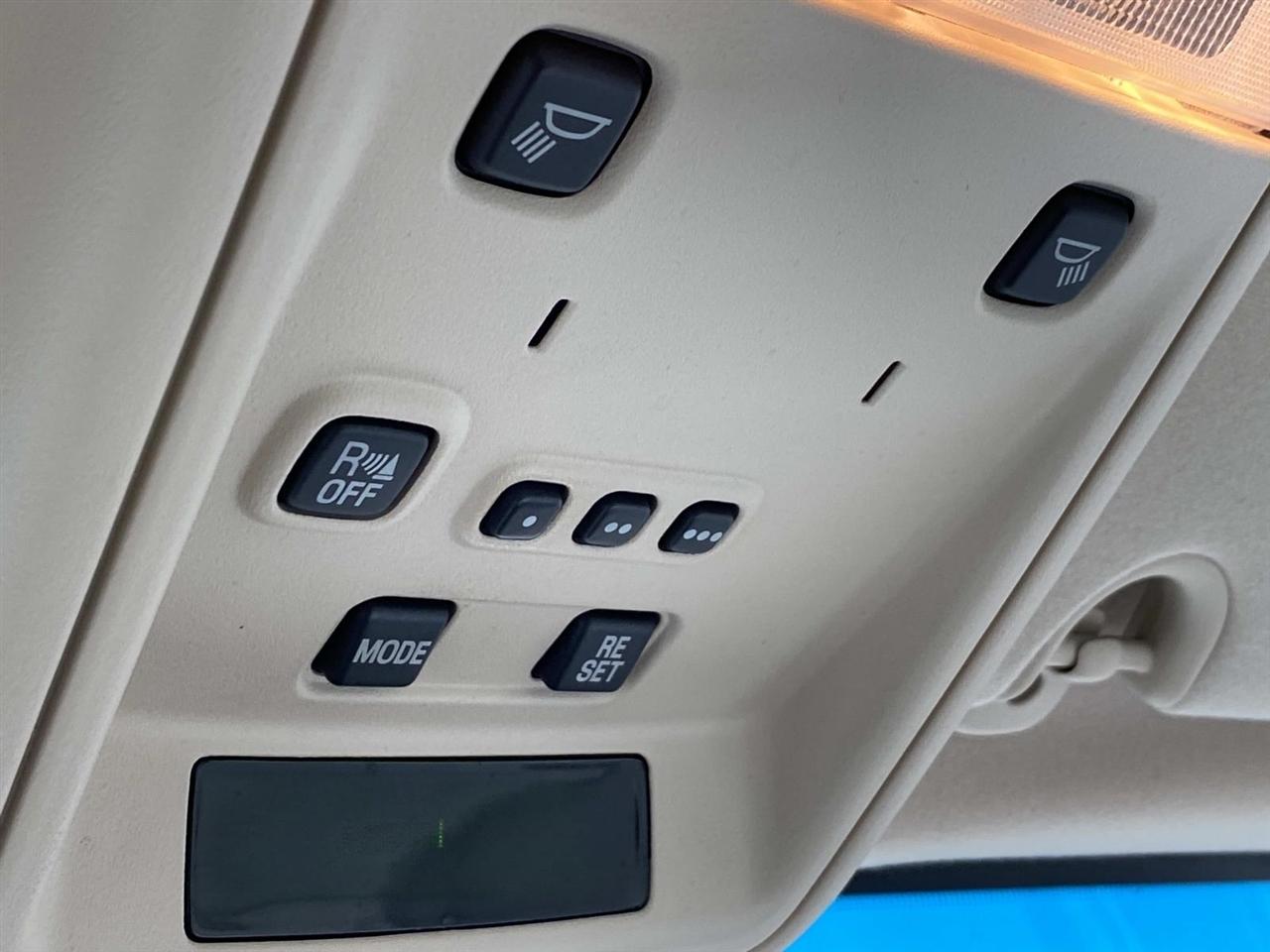 Lincoln Town Car  2005