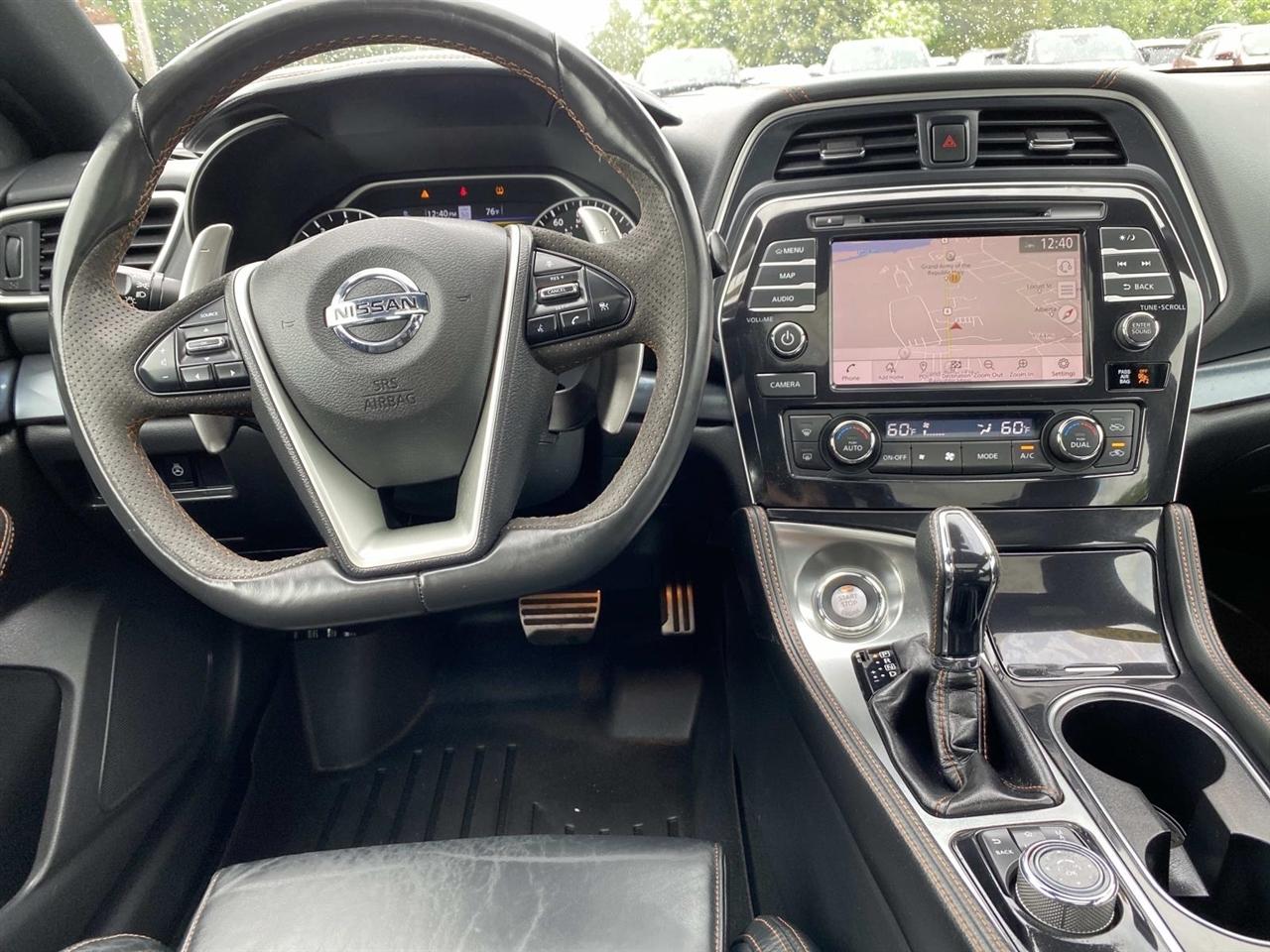 Nissan Maxima  2022