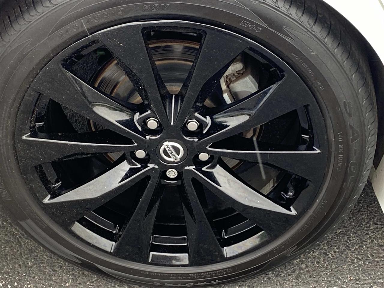Nissan Maxima  2022
