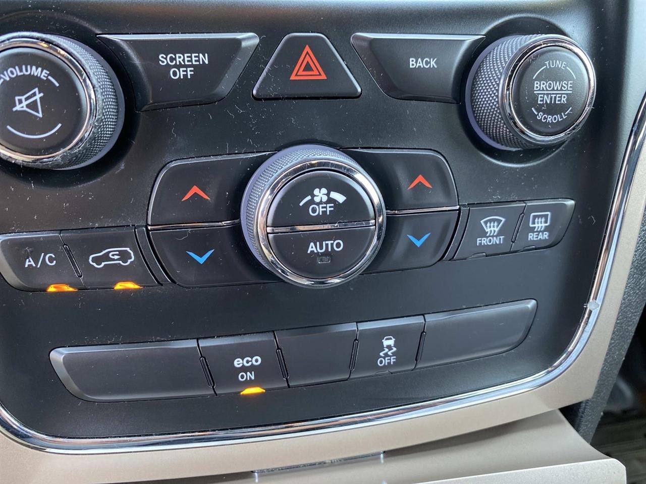 Jeep Grand Cherokee  2014