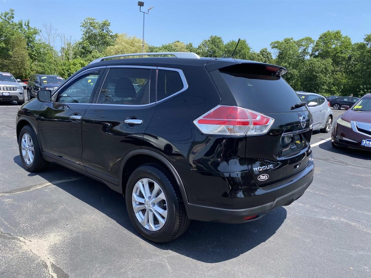 Nissan Rogue  2015