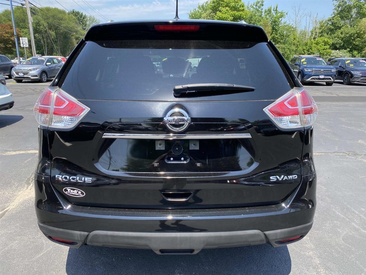 Nissan Rogue  2015