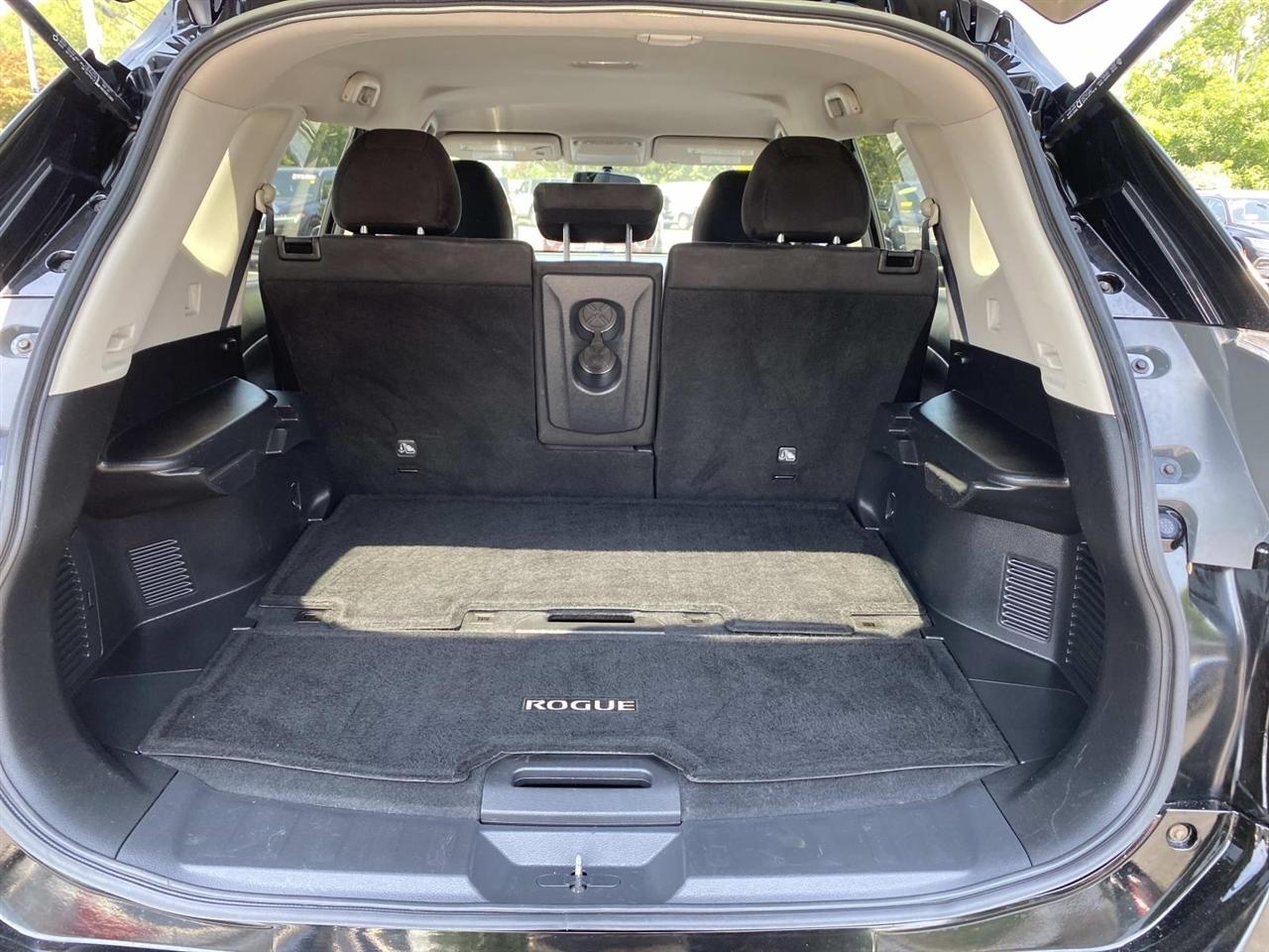 Nissan Rogue  2015