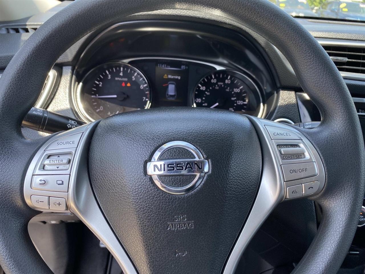Nissan Rogue  2015