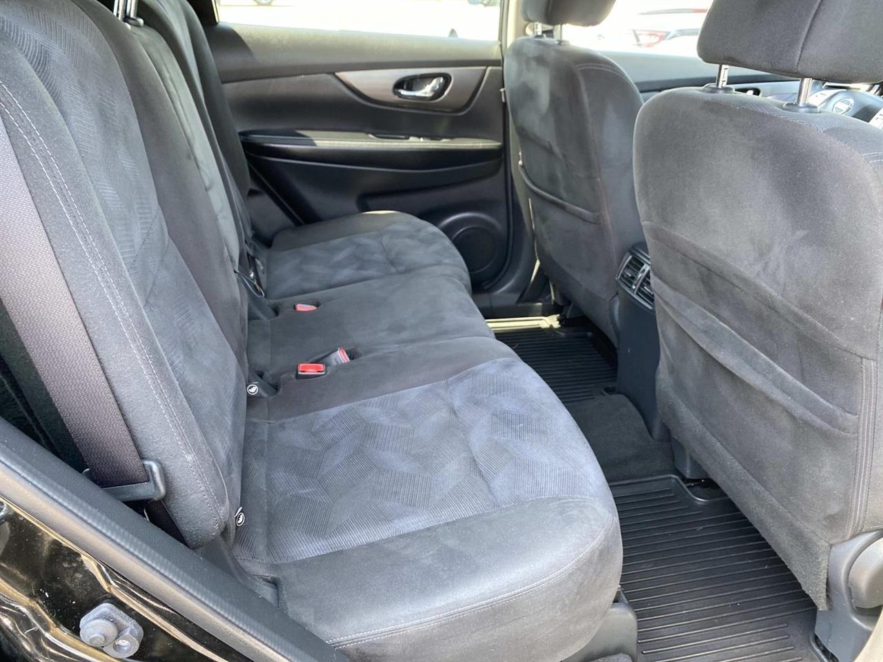 Nissan Rogue  2015