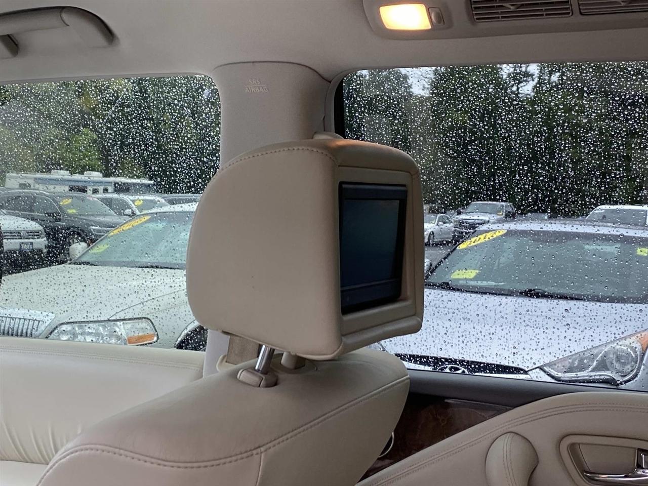 Infiniti QX80  2014