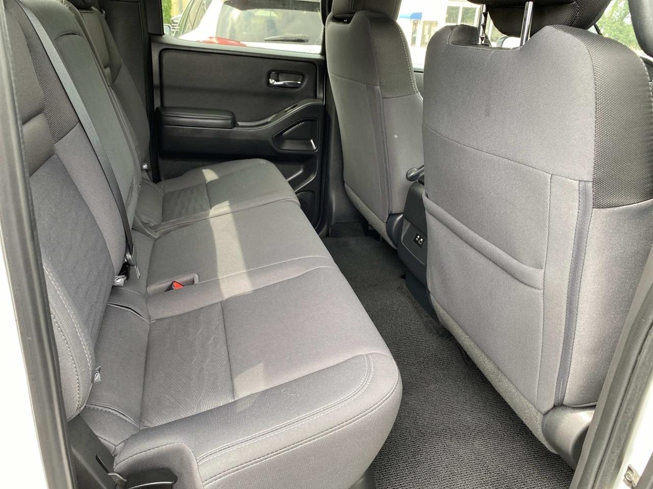 Nissan Frontier  2023