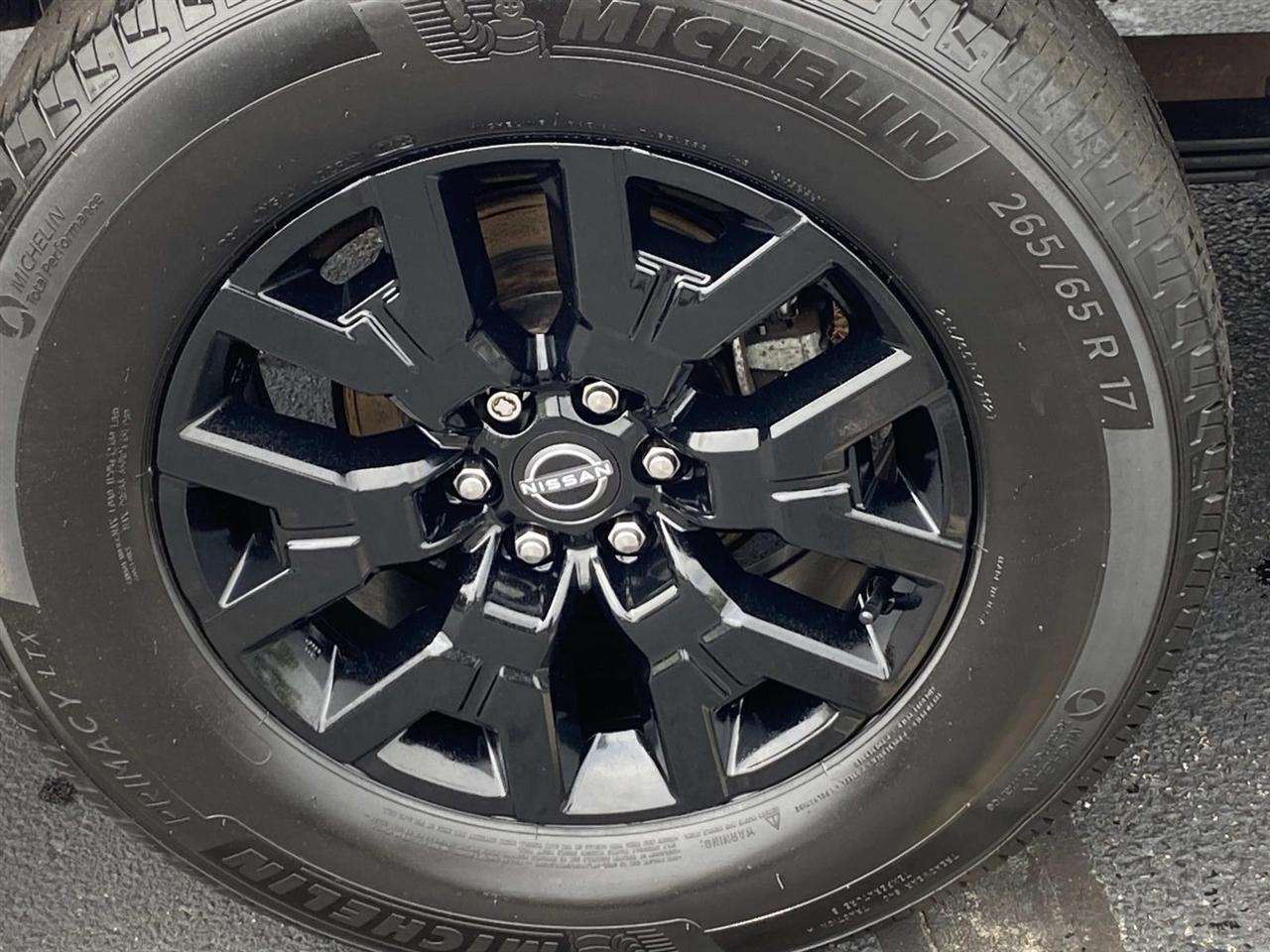 Nissan Frontier  2023