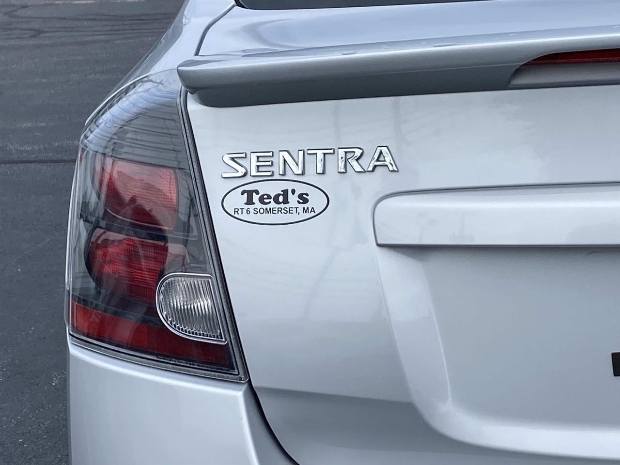 Nissan Sentra  2012