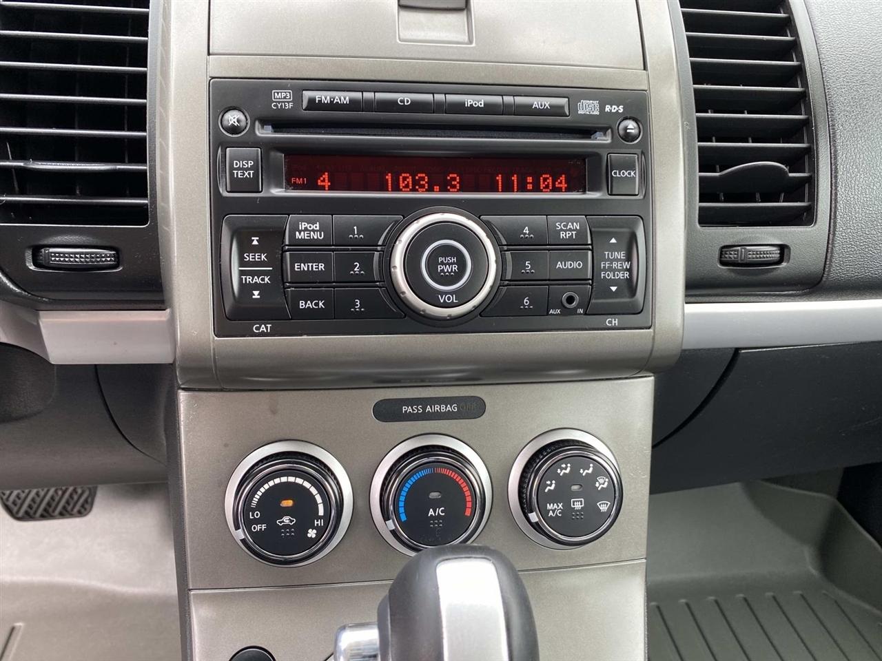 Nissan Sentra  2012