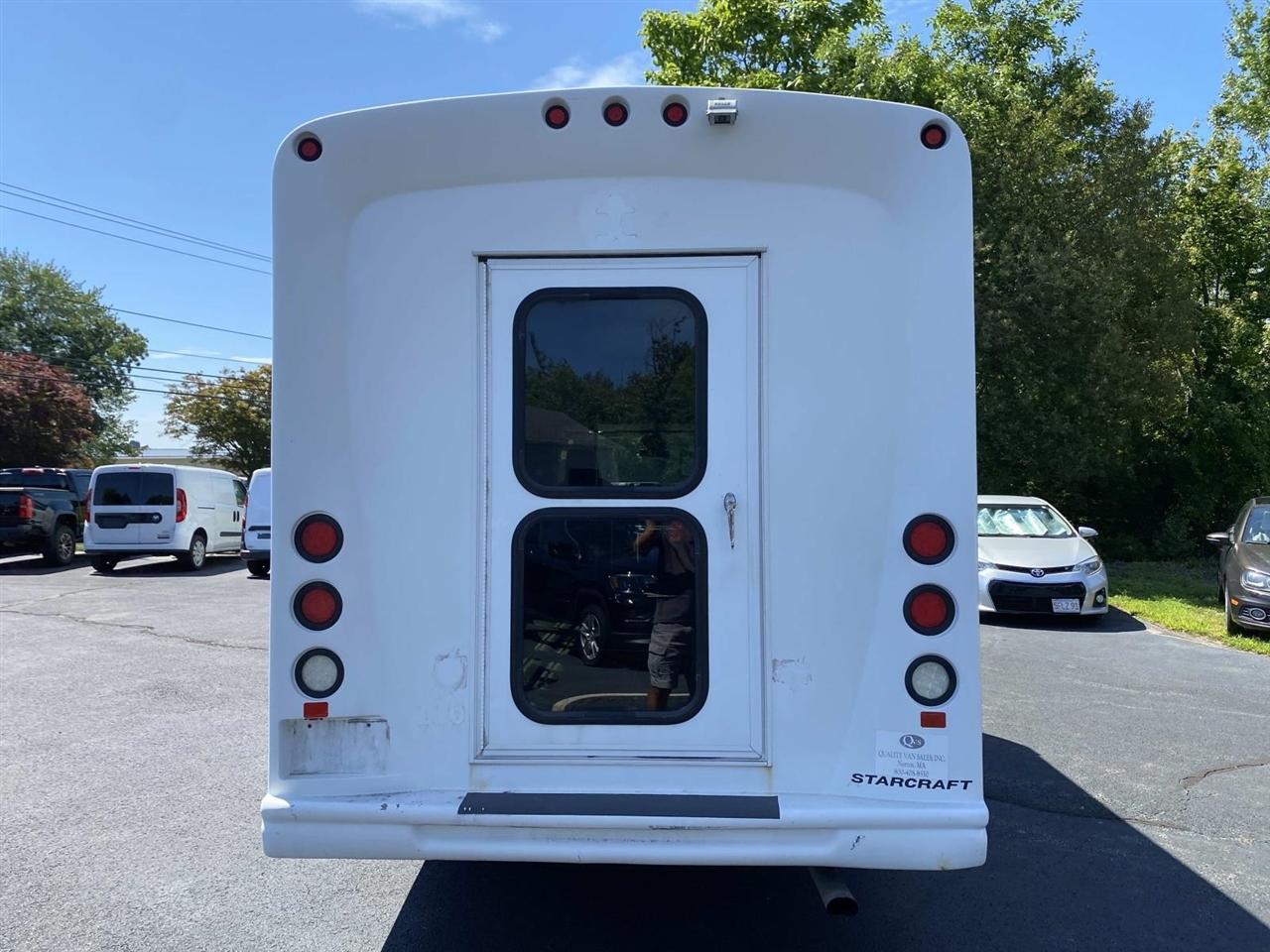 Ford Econoline  2018