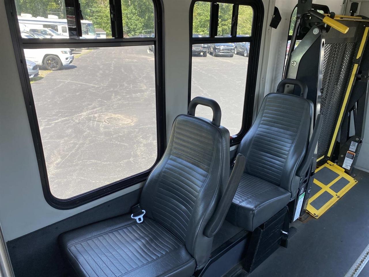 Ford Econoline  2018