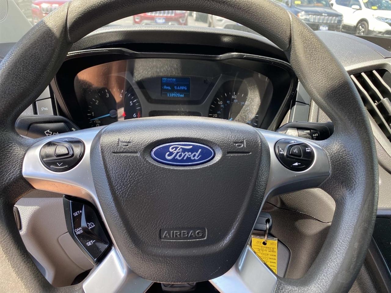 Ford Transit  2019
