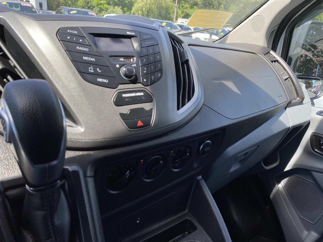 Ford Transit  2019