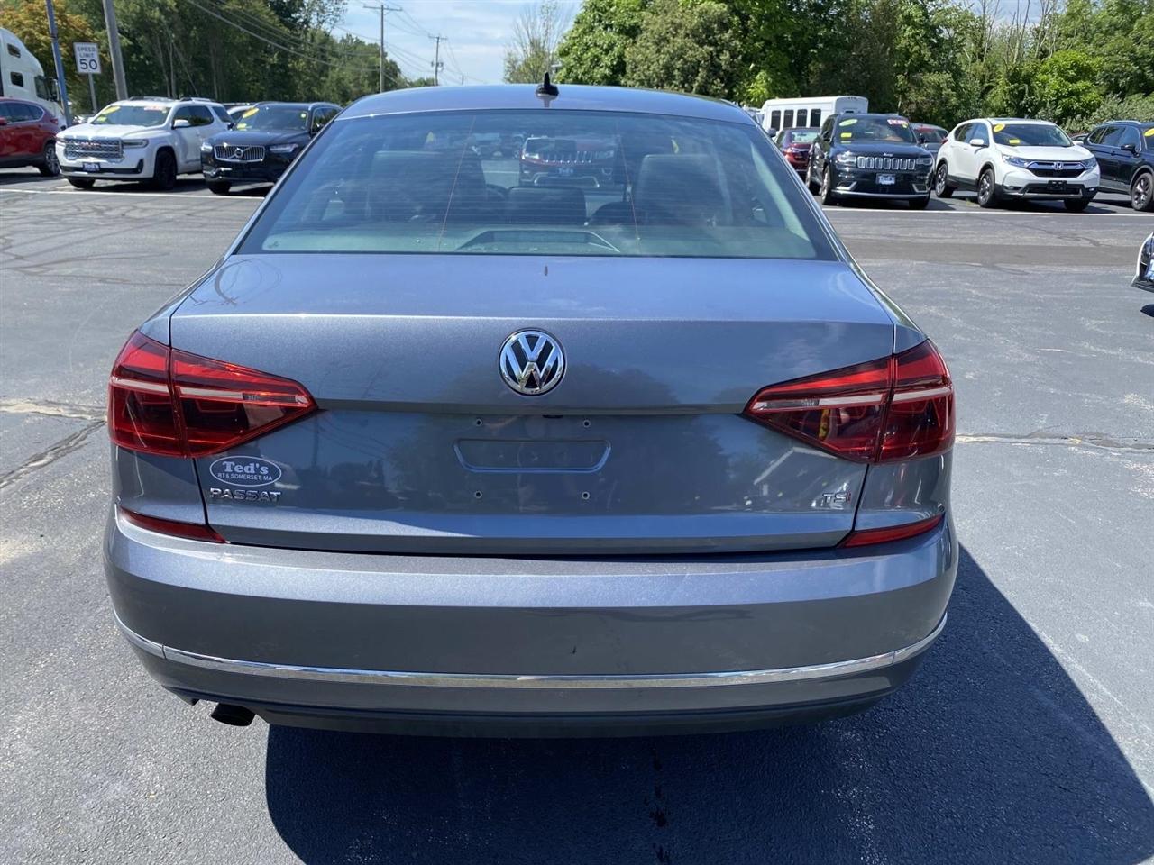 Volkswagen Passat  2019