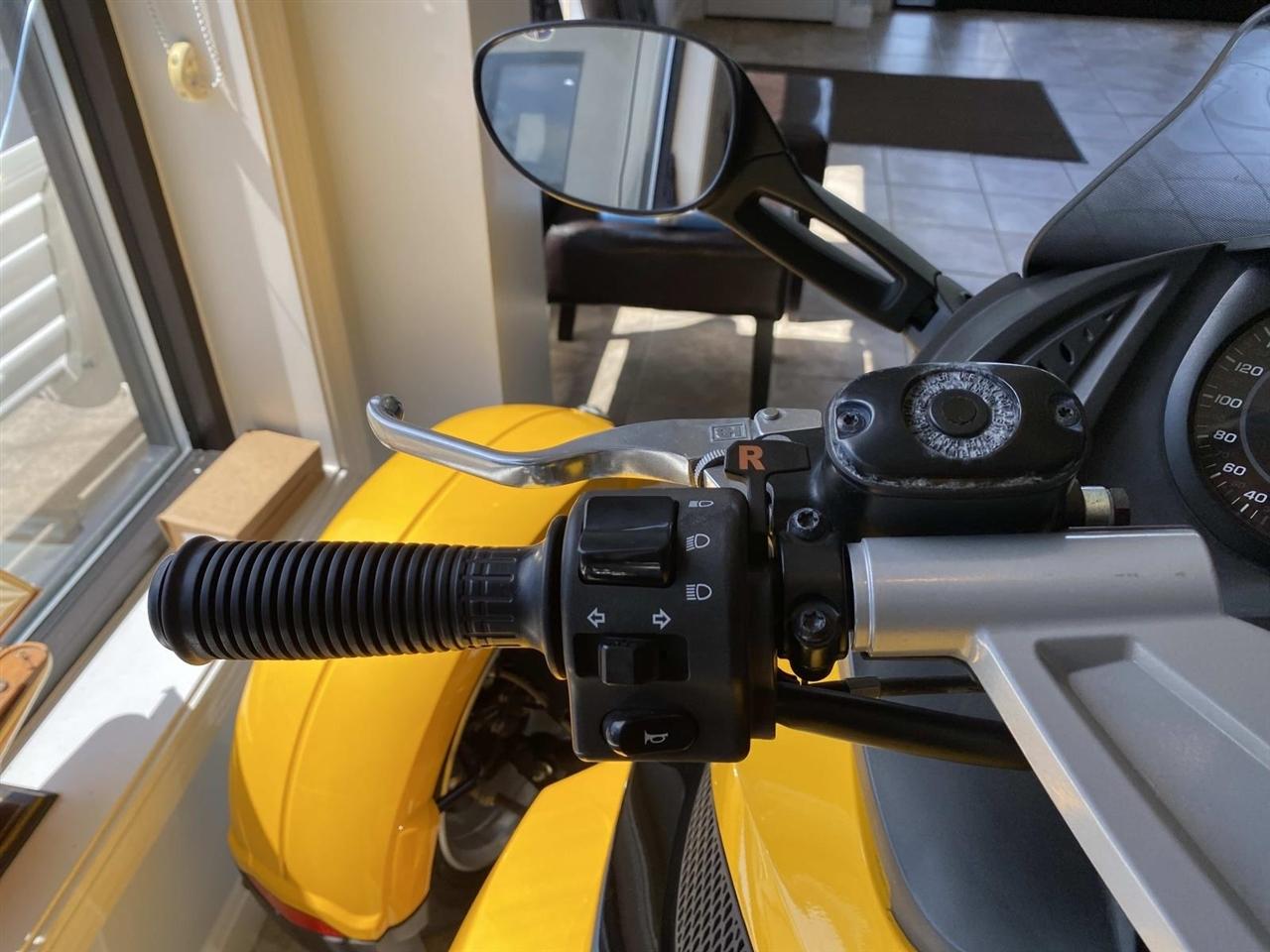 Can-Am Spyder RS  2008